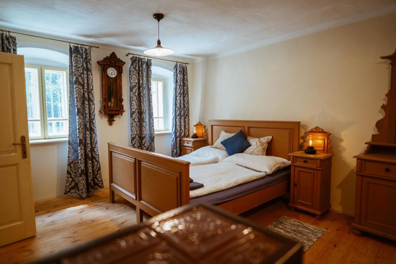 Apartmany Rodny Dom Deza Hoffmanna บันสกา ชีอาว์นีซา ภายนอก รูปภาพ