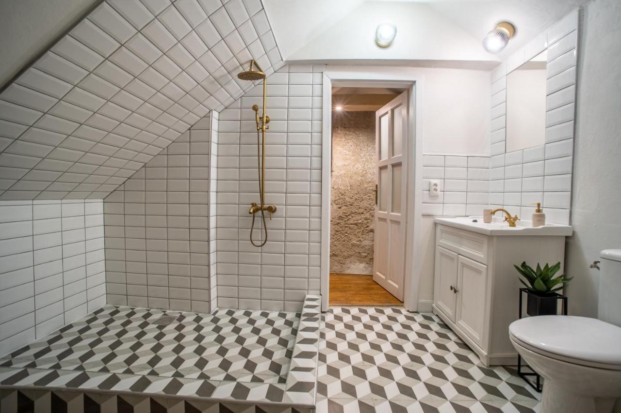 Apartmany Rodny Dom Deza Hoffmanna บันสกา ชีอาว์นีซา ภายนอก รูปภาพ